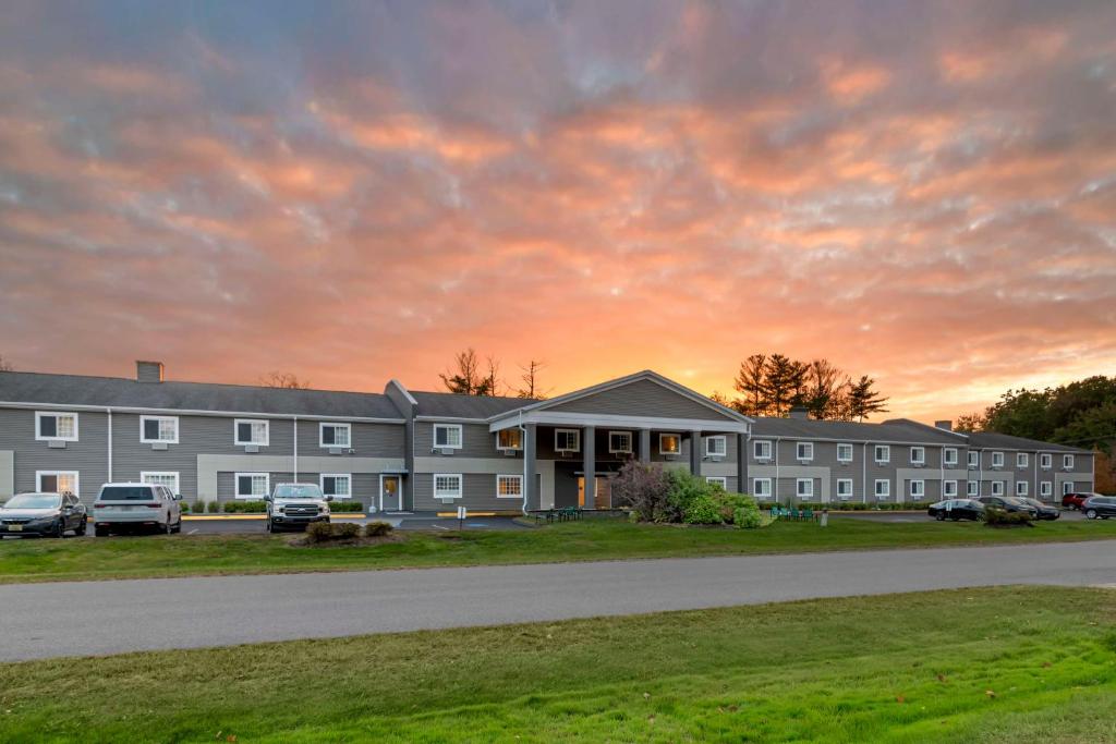 Best Western York Inn image