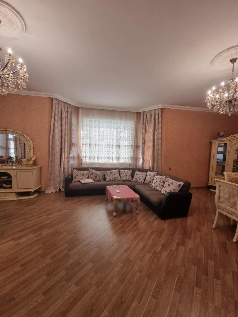 Baku Villa photo 1