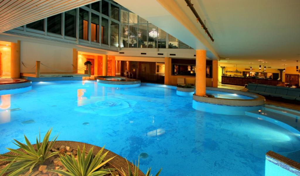 Grand Rose SPA Hotel photo 1