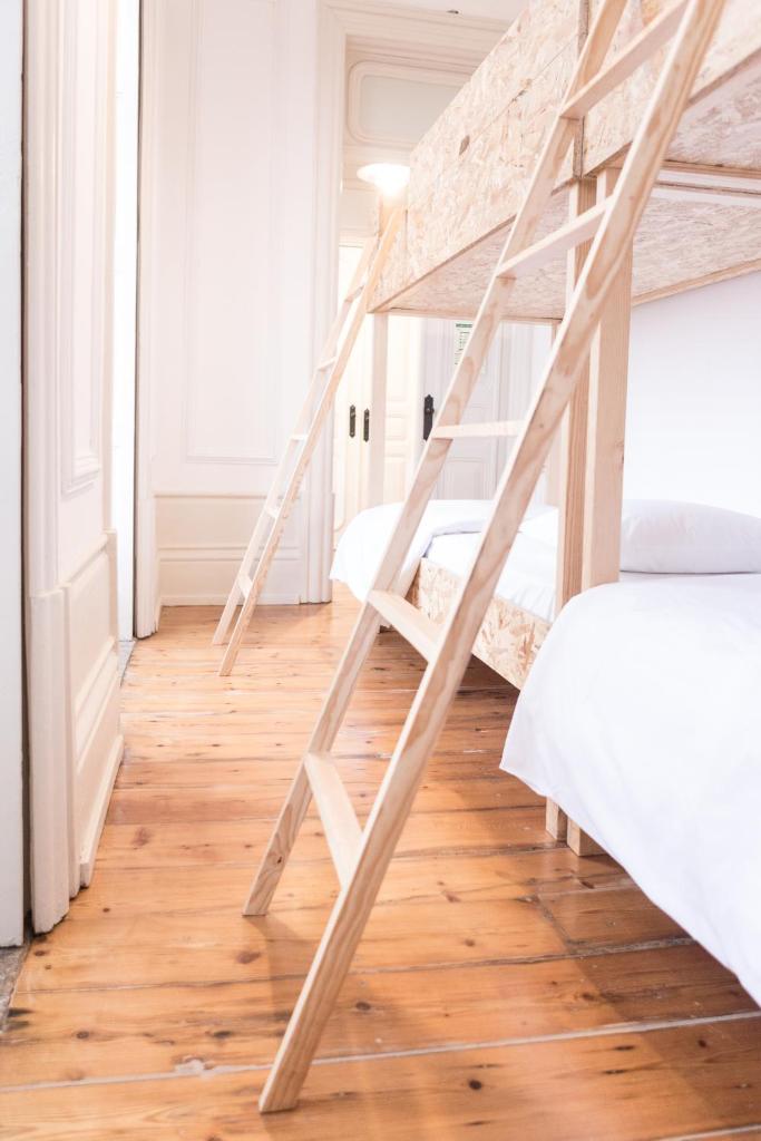 Четырехместный (Четырехместный номер с общей ванной комнатой), Porto Republica Hostel & Suites