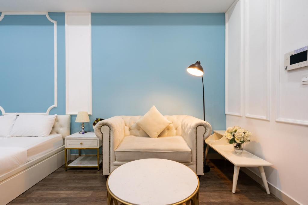 Yourhome Apartment - Rivergate Building