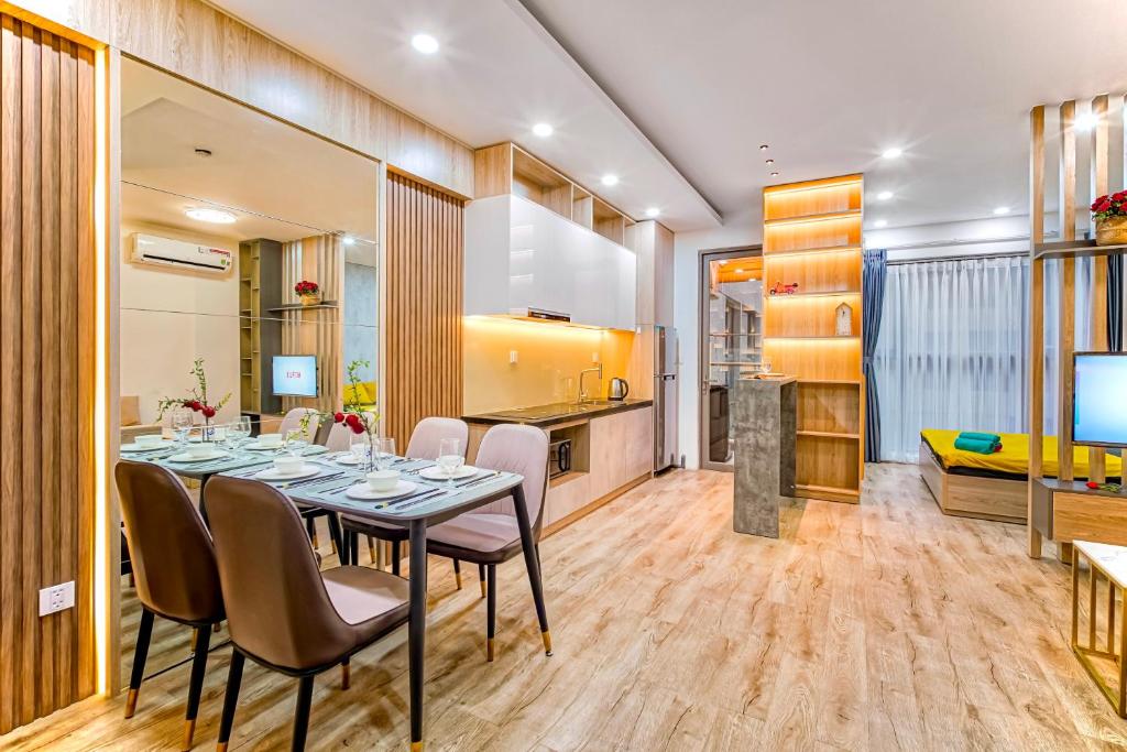 Caesars Suites - Terra Royal, Central Point & HighClass Standard