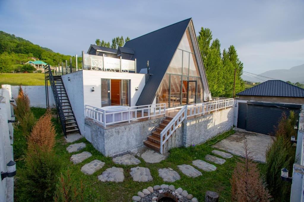 Mountain House Quba