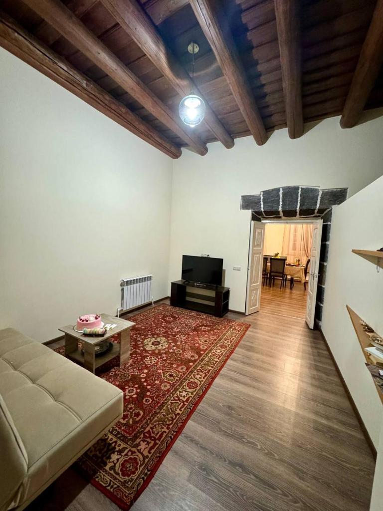 Hakobyan 84 Guest House Gyumri photo 1