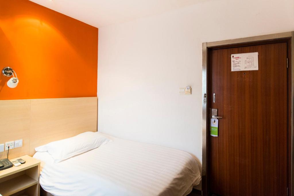 Двухместный (Двухместный номер с 1 кроватью), Motel Shanghai Xujiahui Shanghai Stadium Tianyaoqiao Road