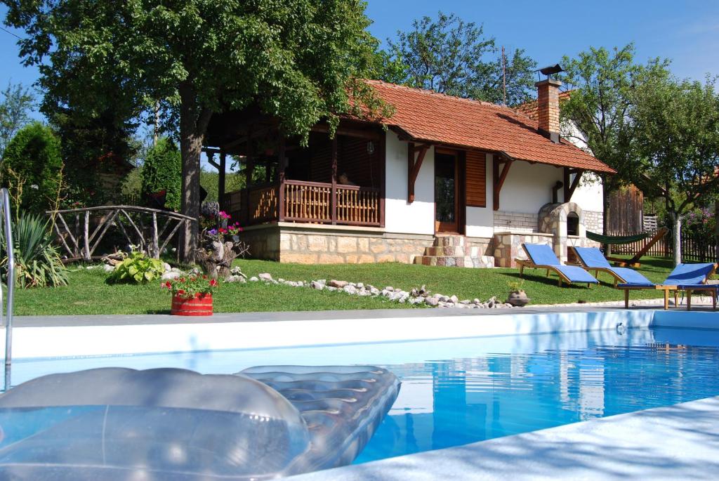 Seoski turizam Melovic photo 1