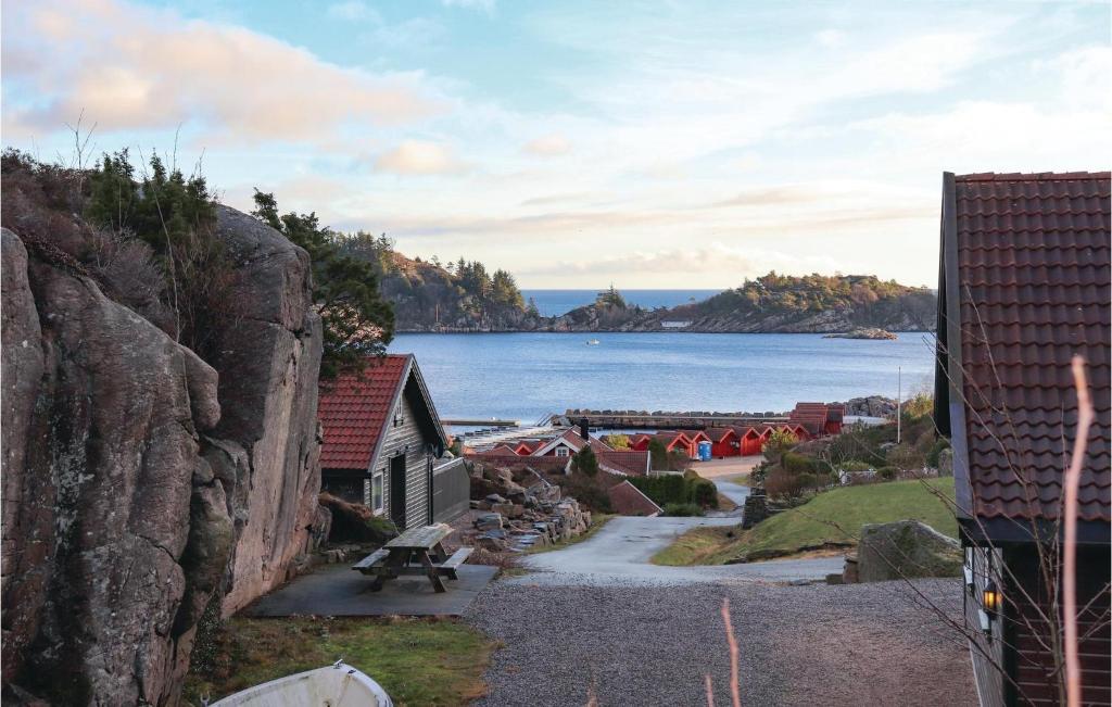 Nice Home In Lindesnes With 5 Bedrooms And Sauna photo 1
