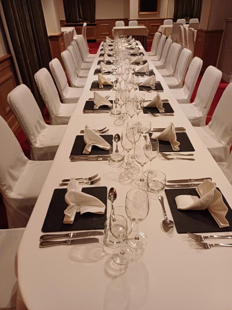 salle de banquet plus chambre photo 4