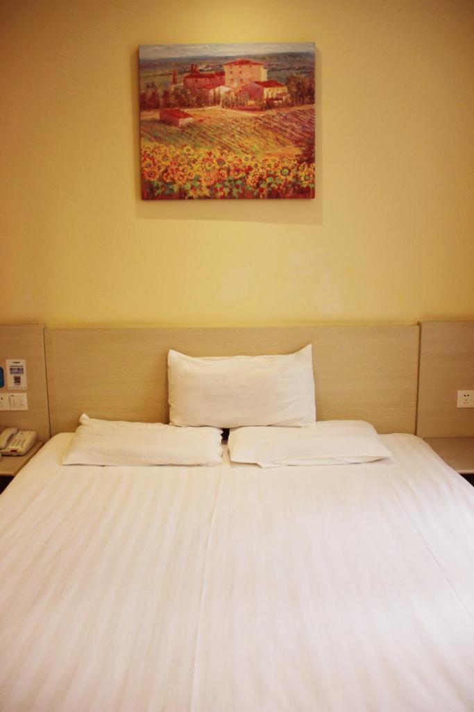 Двухместный (Улучшенный двухместный номер с 1 кроватью), Hanting Hotel Chongqing Jiefangbei Centre