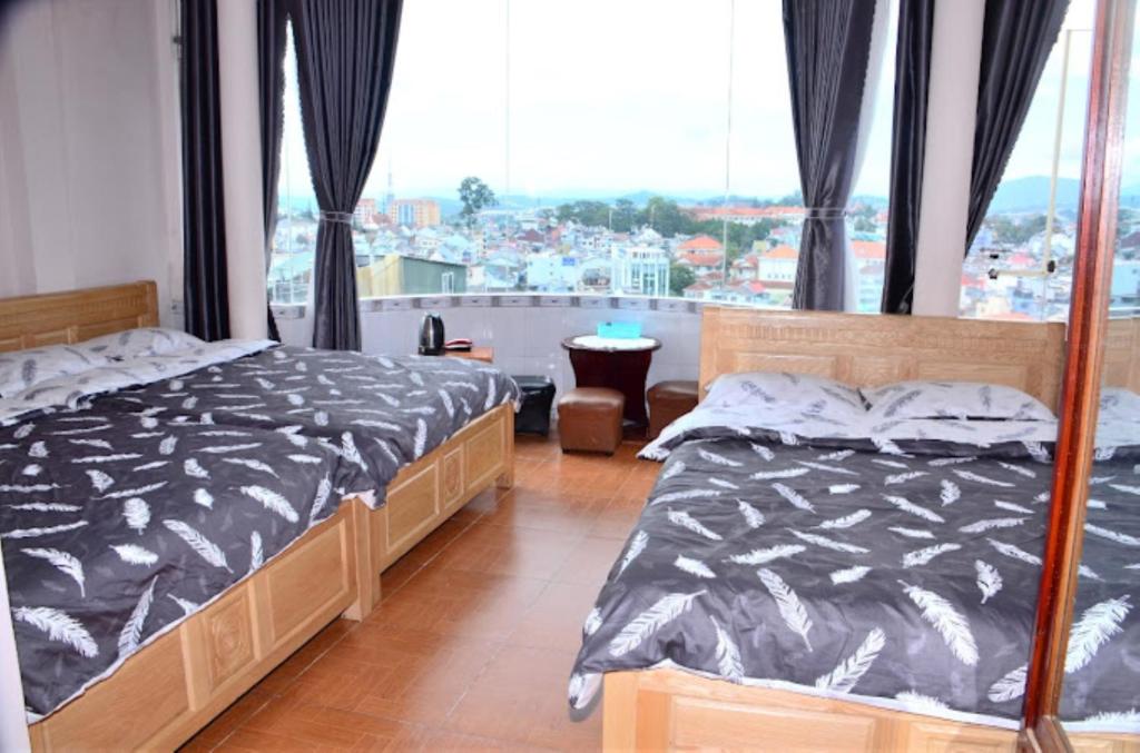 Khách sạn Phúc Thịnh