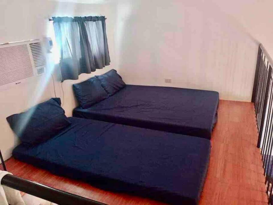 Antonios Loft Laiya Batangas, San Juan