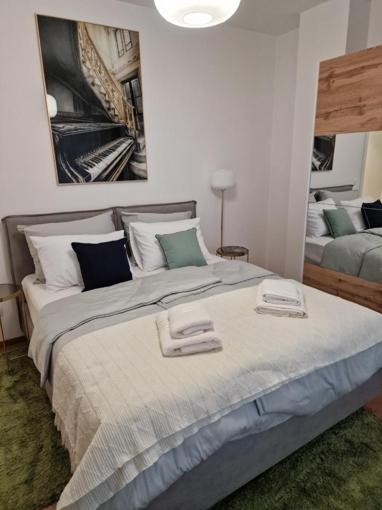 Apartman Gita, Luka