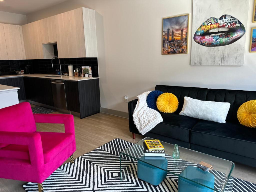 Stylish Apartment in Heart of ATL image
