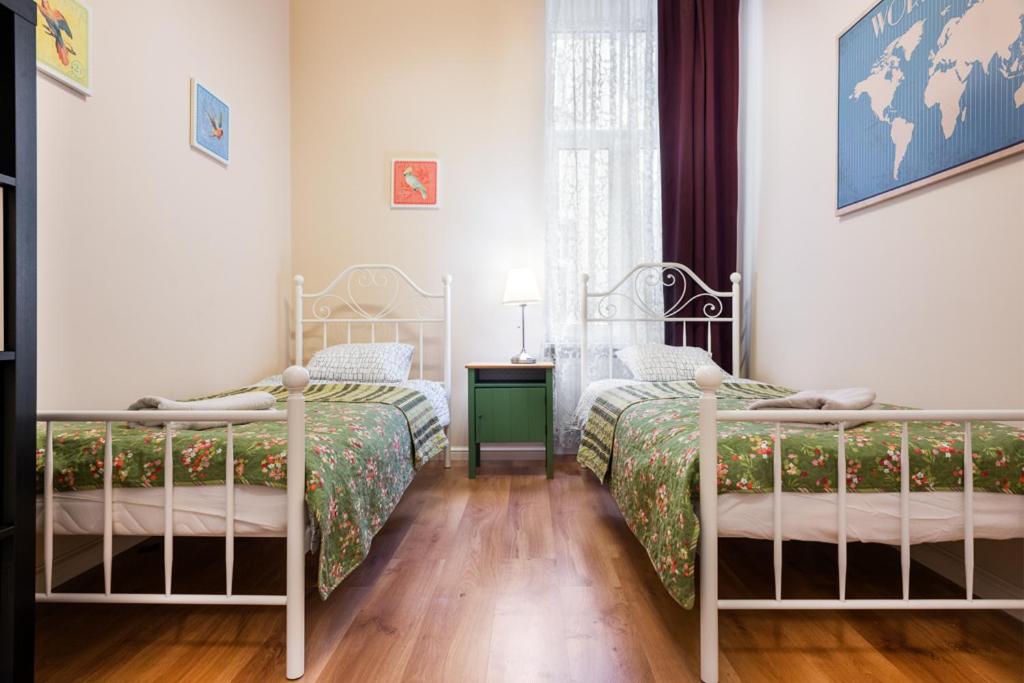 Апартаменты (Апартаменты (для 5 взрослых): ул. Studencka, 1), Pokoje Bagatela Stare Miasto