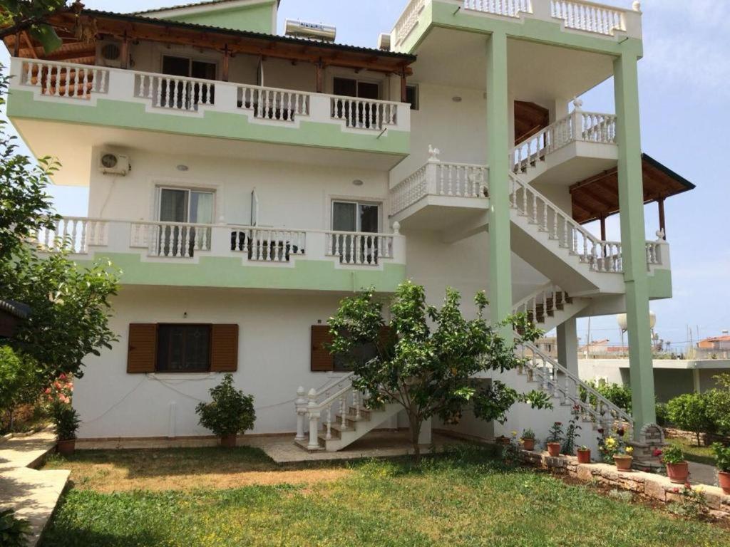 Apartments Luis photo 1