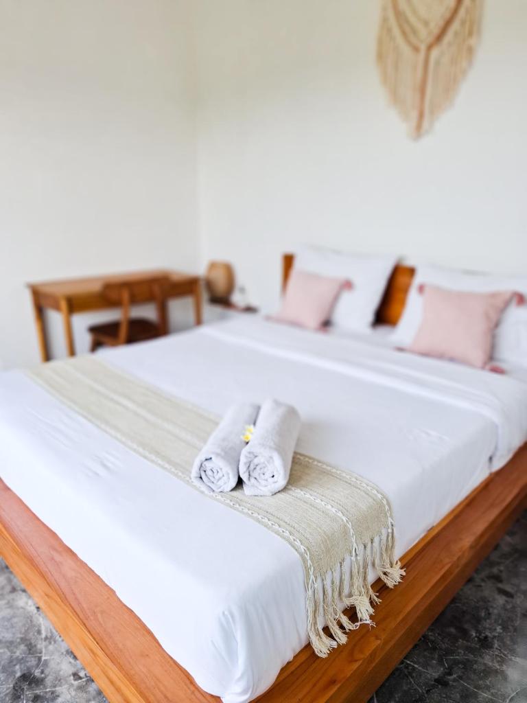 Turtle House Surf & Stay photo 1