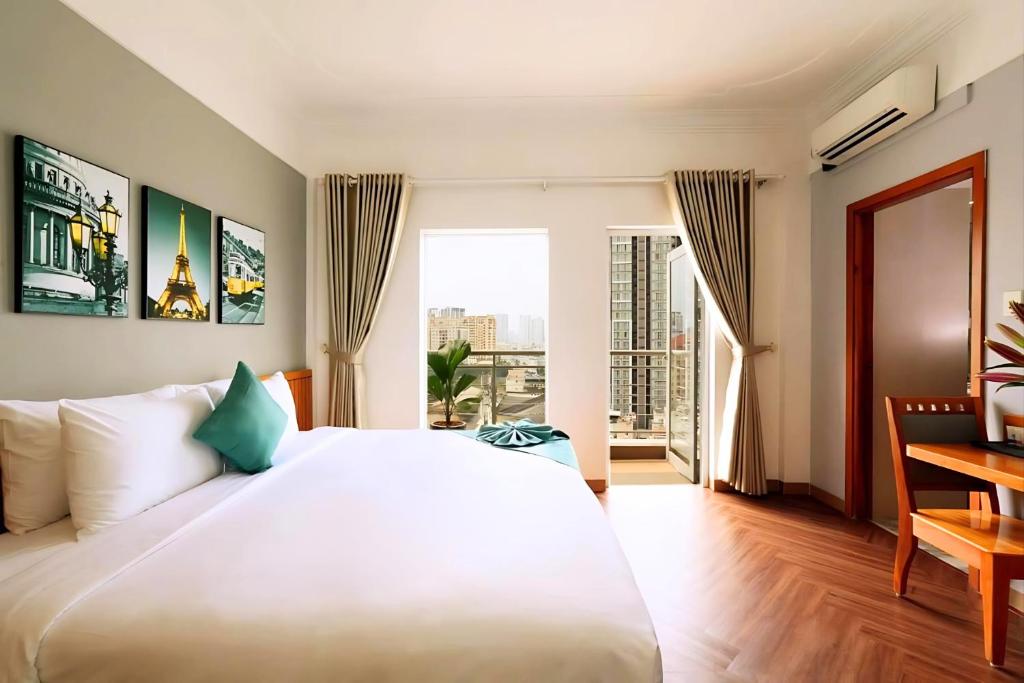 Sunshine Hotel & Apartment