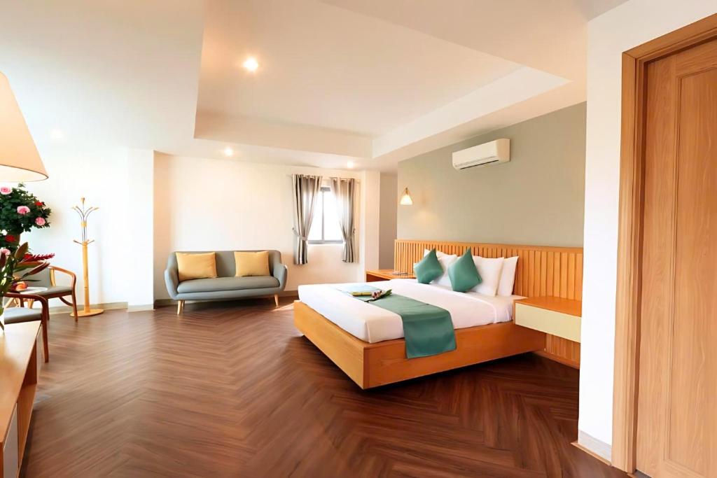 Sunshine Hotel & Apartment