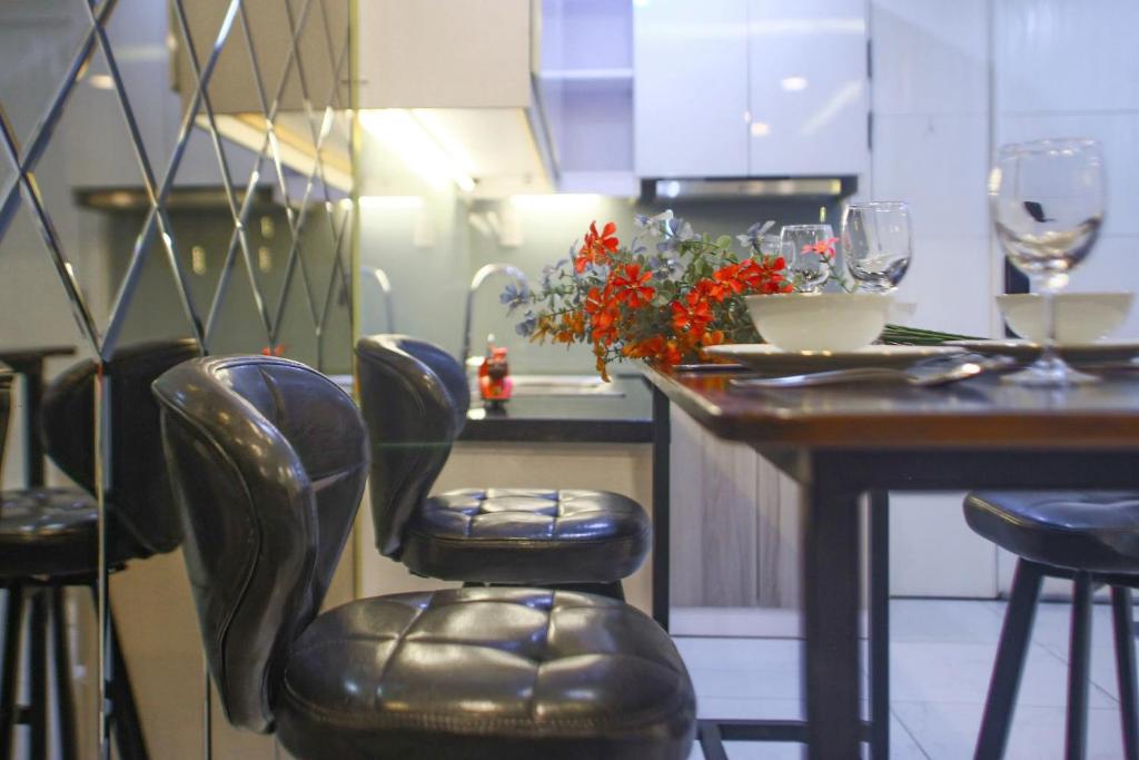 Caesars Suites - Terra Royal, Central Point & HighClass Standard