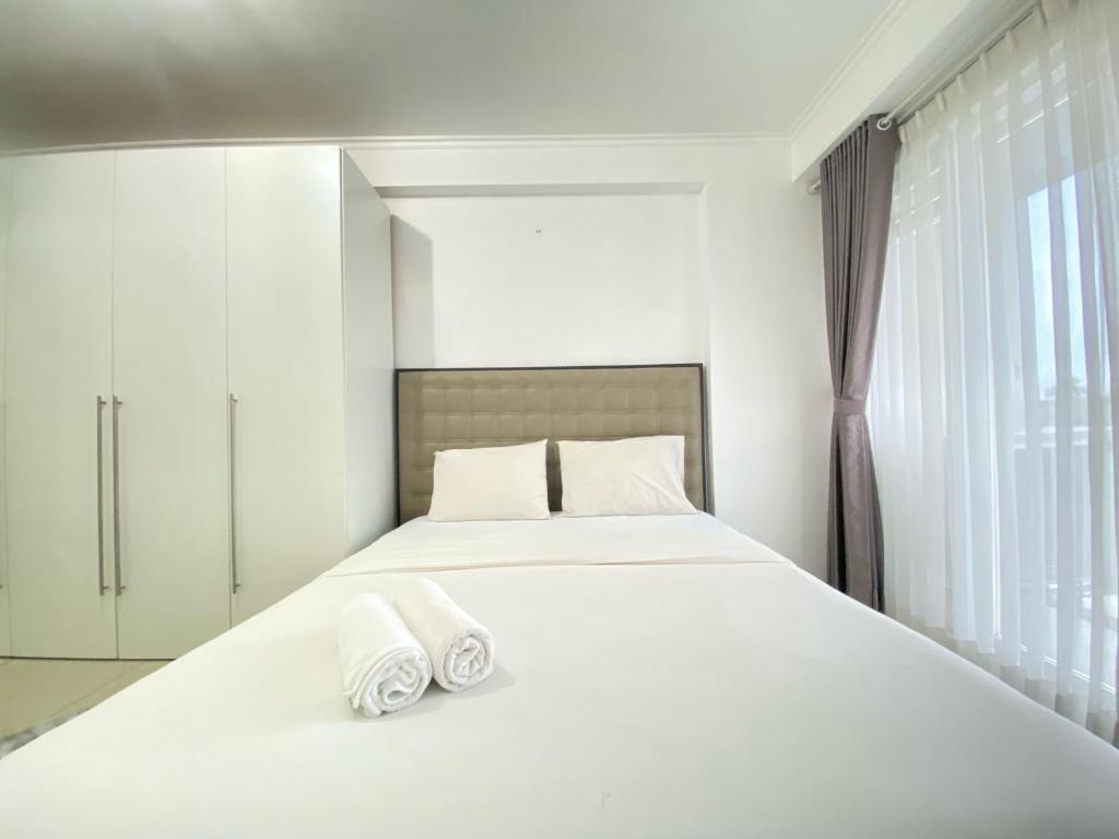 Exclusive 3BR at Gateway Pasteur Apartment By Travelio