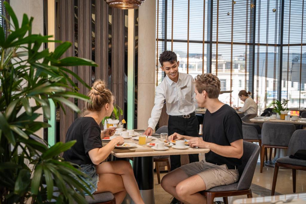 Phat Linh Hotel Halong