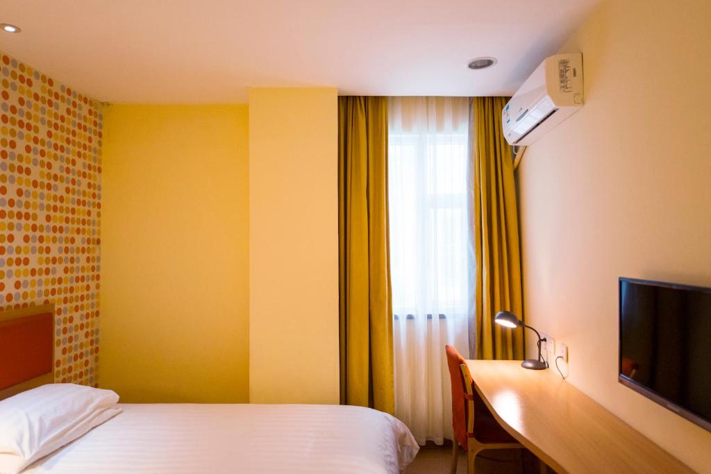 Двухместный (Двухместный номер с 1 кроватью), Home Inn Chengdu Tianfu Square Metro Station Lihua Street