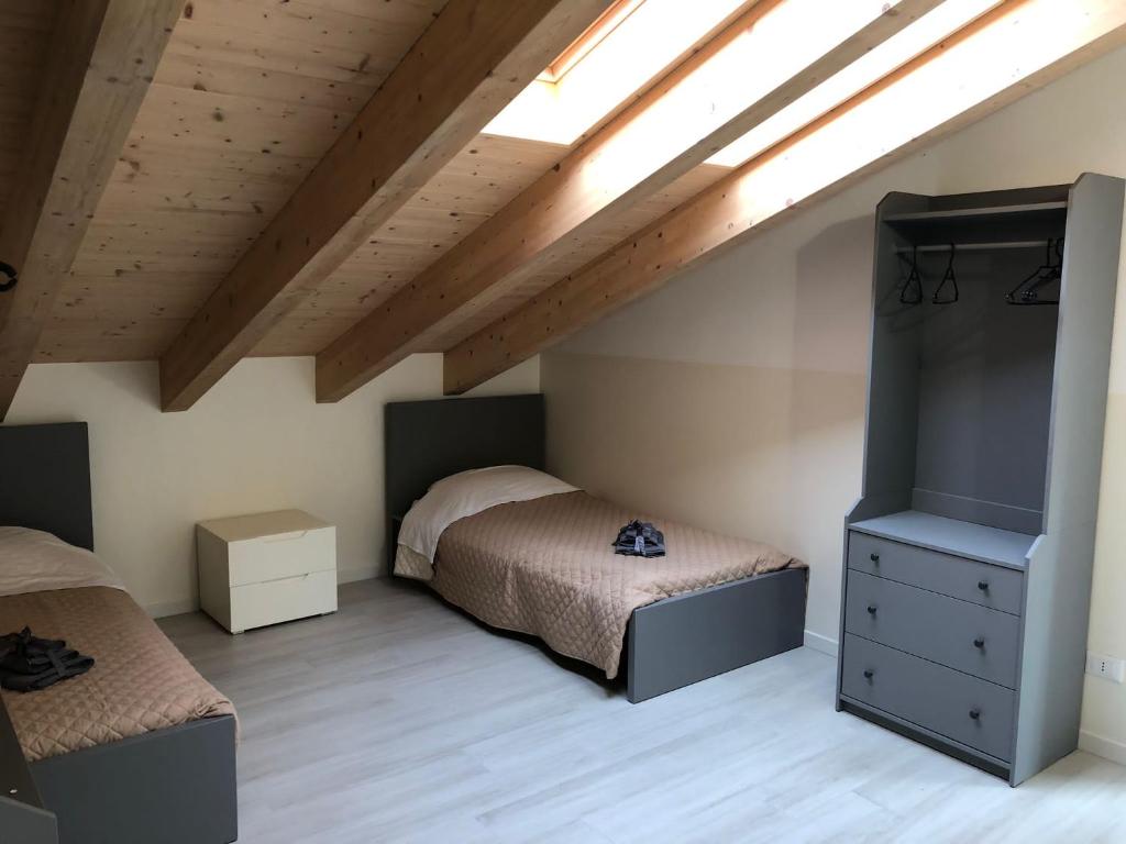 Welcome Milano Guest House Room Type - Standard Twin Room with Shared Bathroom