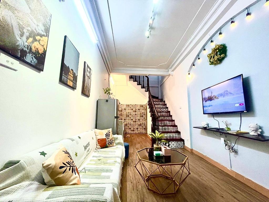 Sora Home 3 Bedroom Balcony