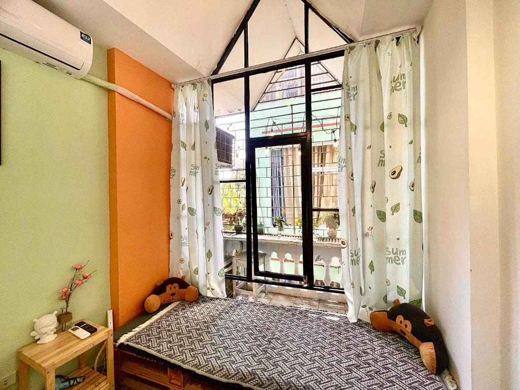 Sora Home 3 Bedroom Balcony