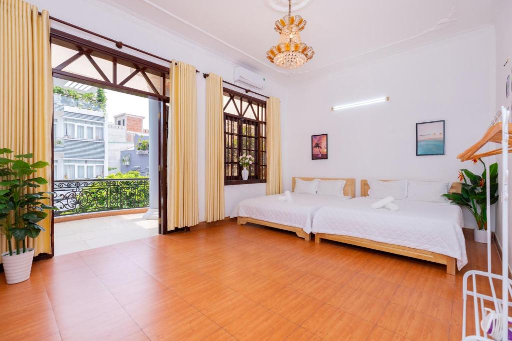 Villa Hồ Bơi HOÀNG MY SUB và Xe máy Free