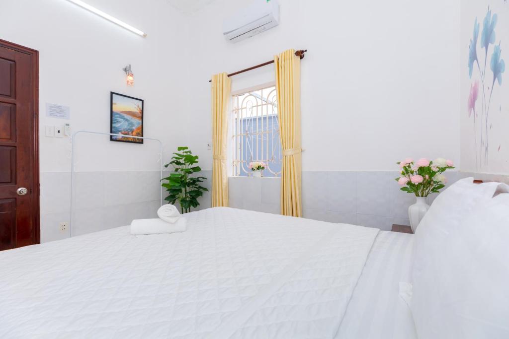 Villa Hồ Bơi HOÀNG MY SUB và Xe máy Free