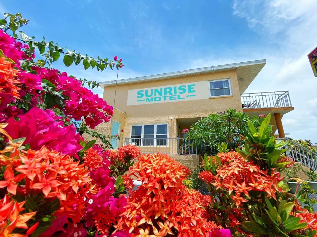 Sunrise Motel image