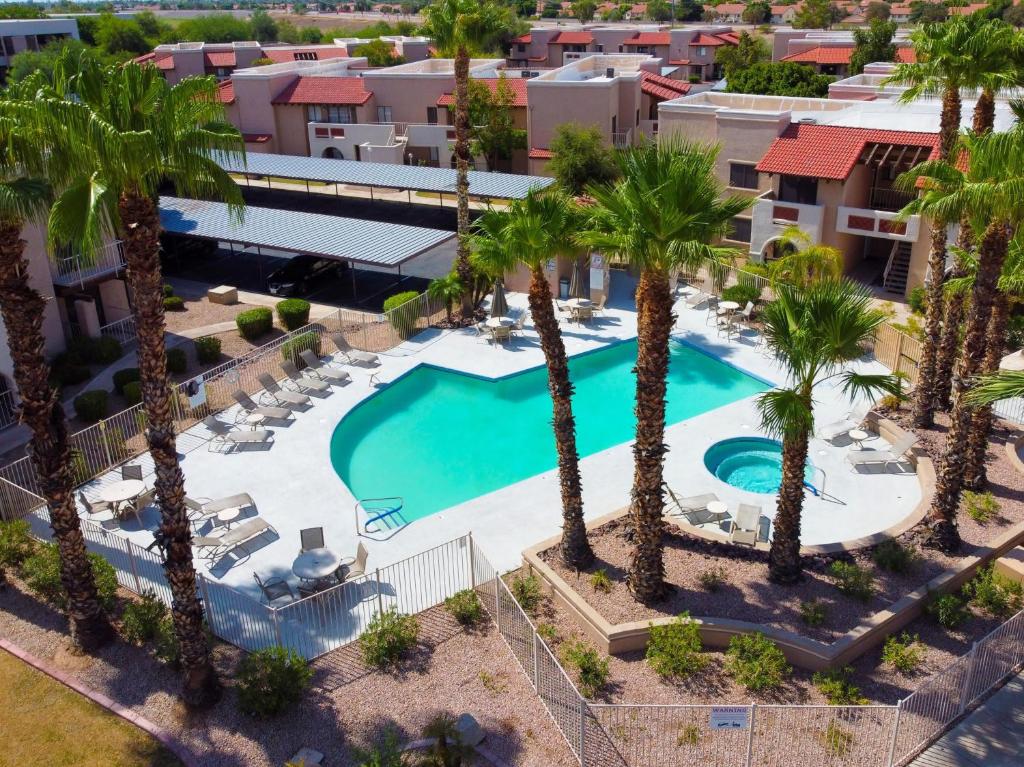Condo with Heated Pool, Hot Tub, Near Walking Paths image