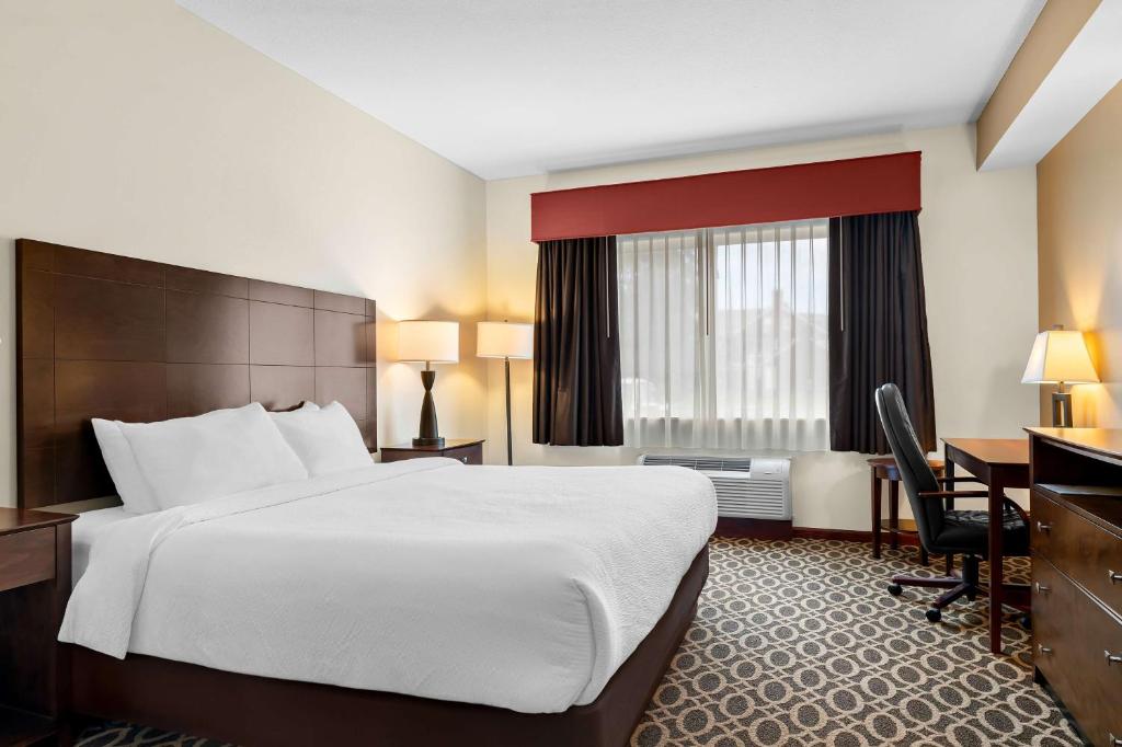 Best Western Paradise Inn image