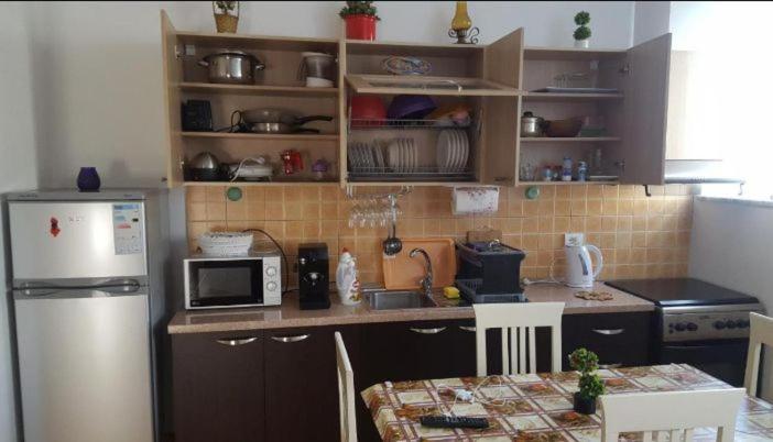 Tonis Apartment photo 4