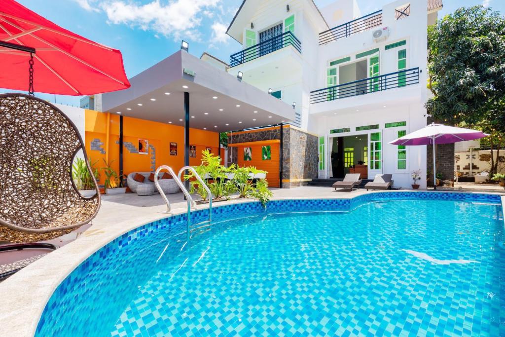 Biệt thự CÓ HỒ BƠI Bãi Sau Vũng Tàu gần cột cờ