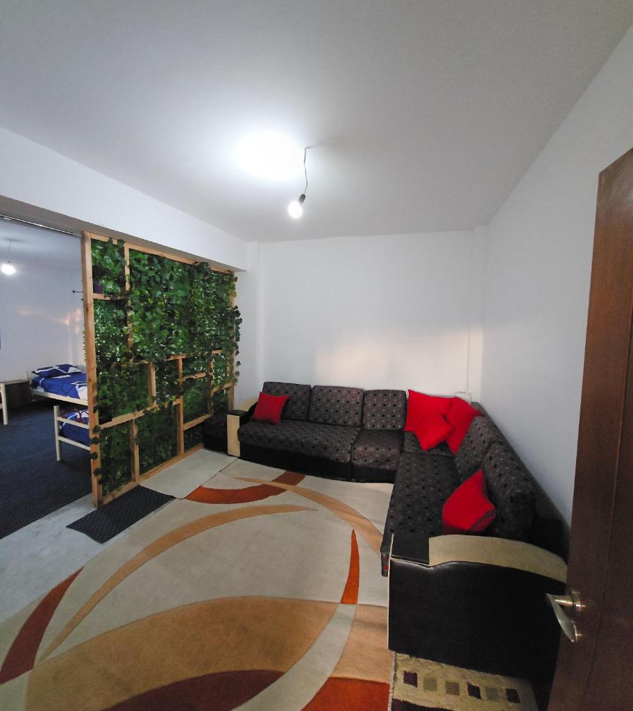 Stone House Hostel Elbasan photo 4