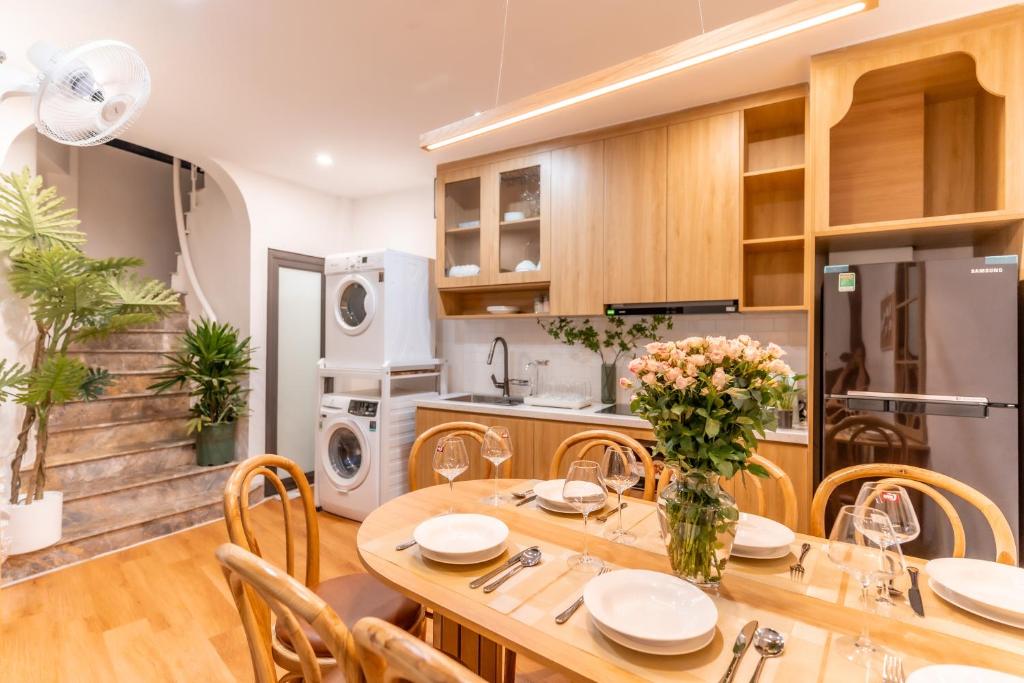 Brand-new Minimal 4private bedrooms Urban quarter Hanoi