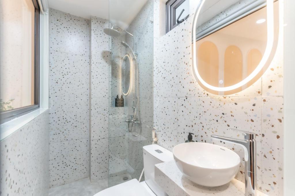Brand-new Minimal 4private bedrooms Urban quarter Hanoi