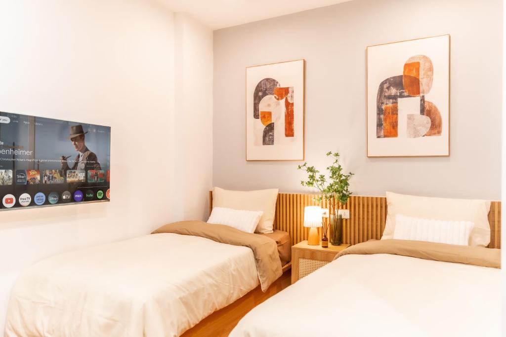 Brand-new Minimal 4private bedrooms Urban quarter Hanoi