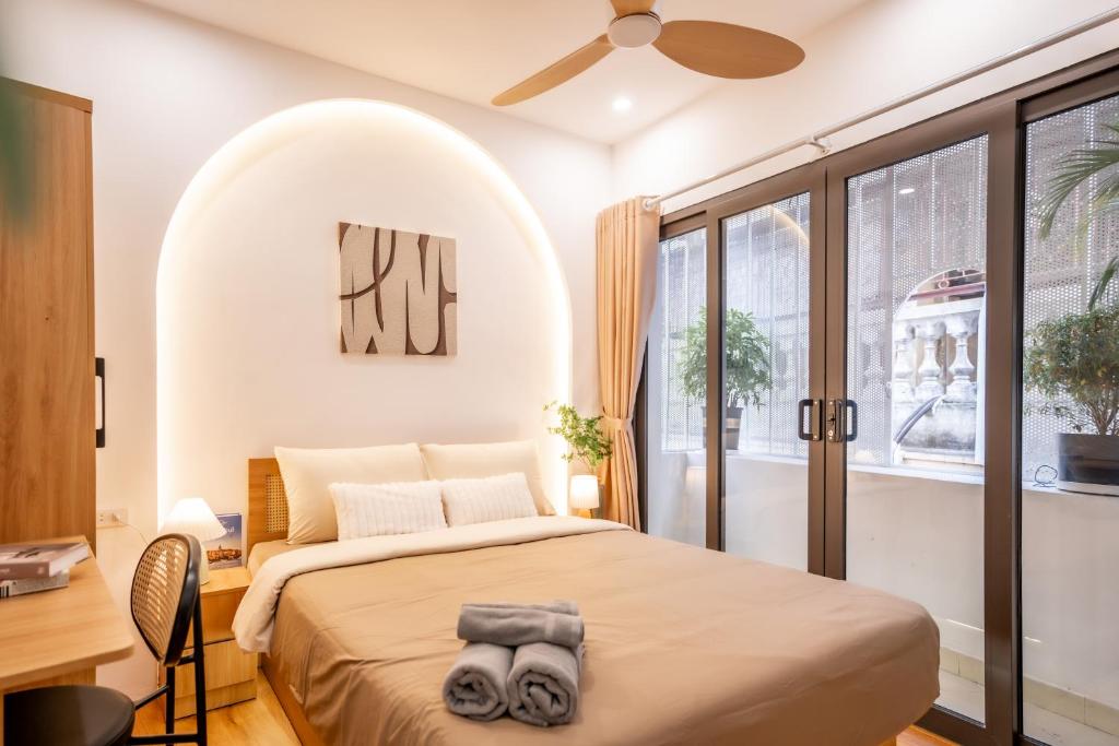 Brand-new Minimal 4private bedrooms Urban quarter Hanoi