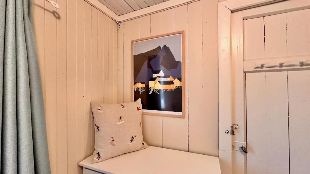 Fredvang Farm House - Lofoten - Tap to explore photos