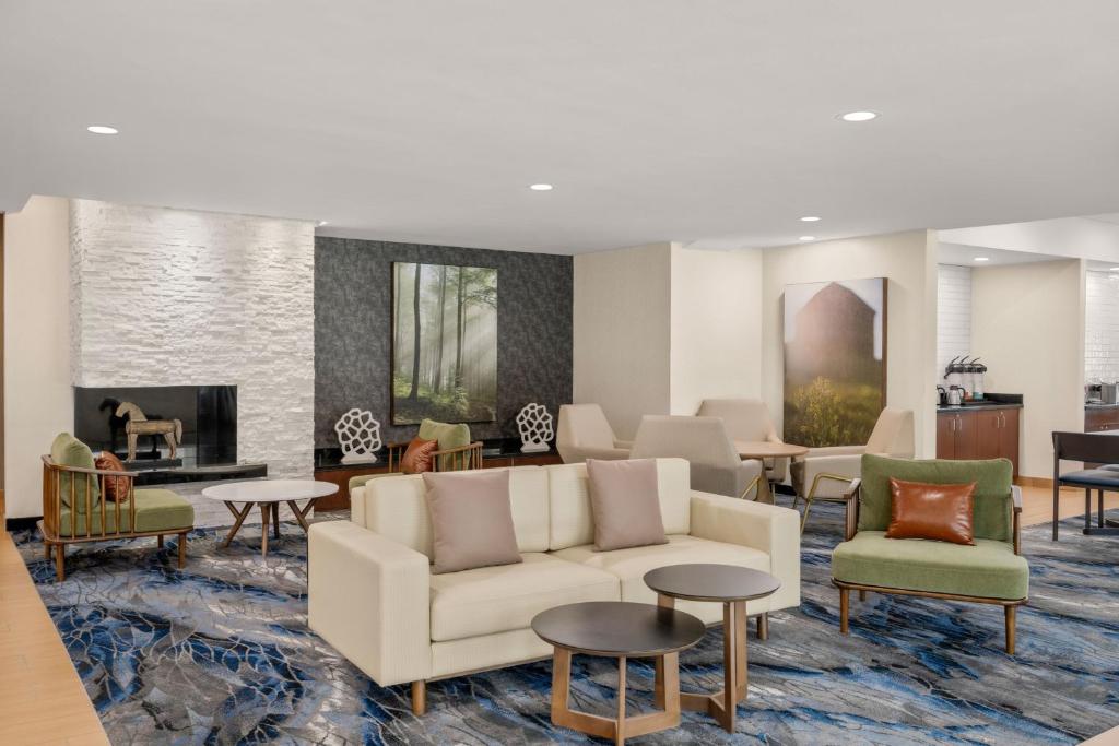 Fairfield Inn & Suites by Marriott Chicago Naperville/Aurora image
