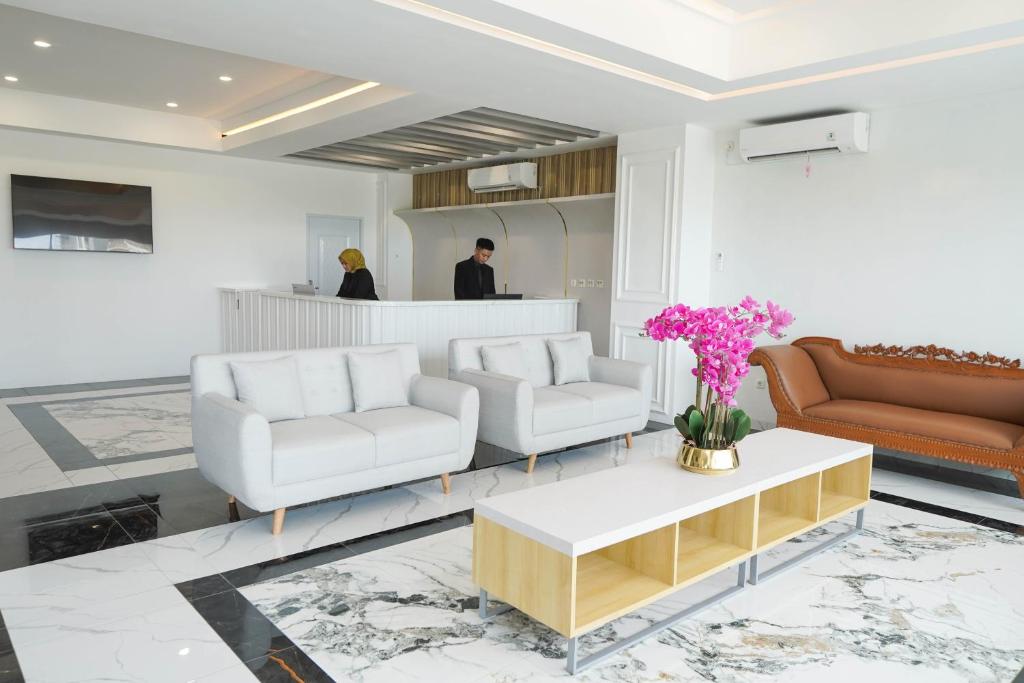 Toyo Hotel Purwokerto, Azana Hotels Collection photo 1