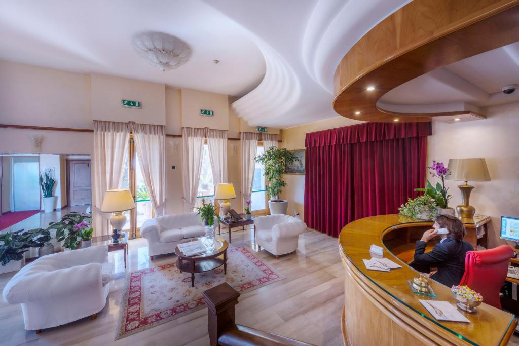 Astura Palace Hotel photo 3