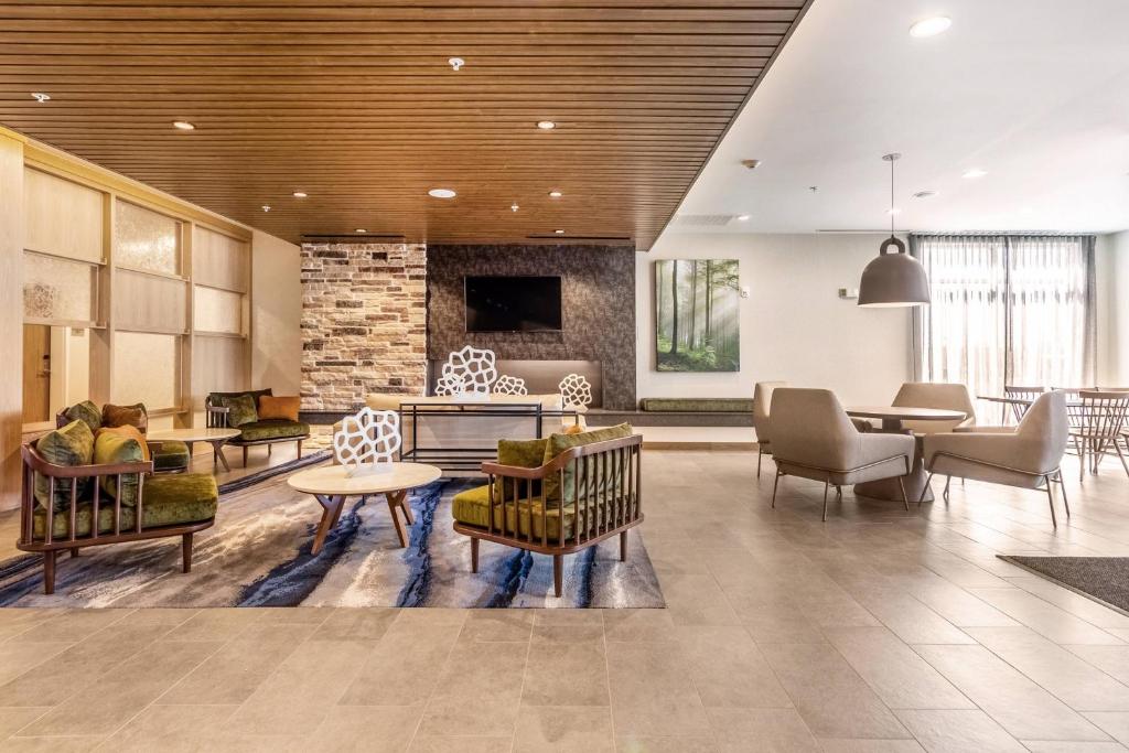 Fairfield Inn & Suites by Marriott Dallas Arlington South image