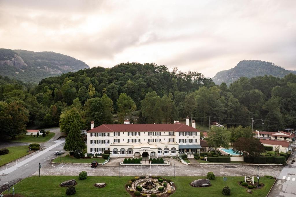 Lake Lure Inn and Spa image
