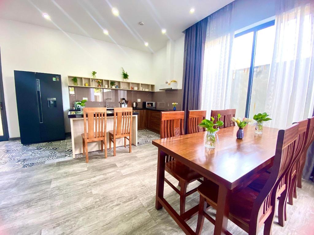 Snow Villa -5BR hồ bơi- Gần biển