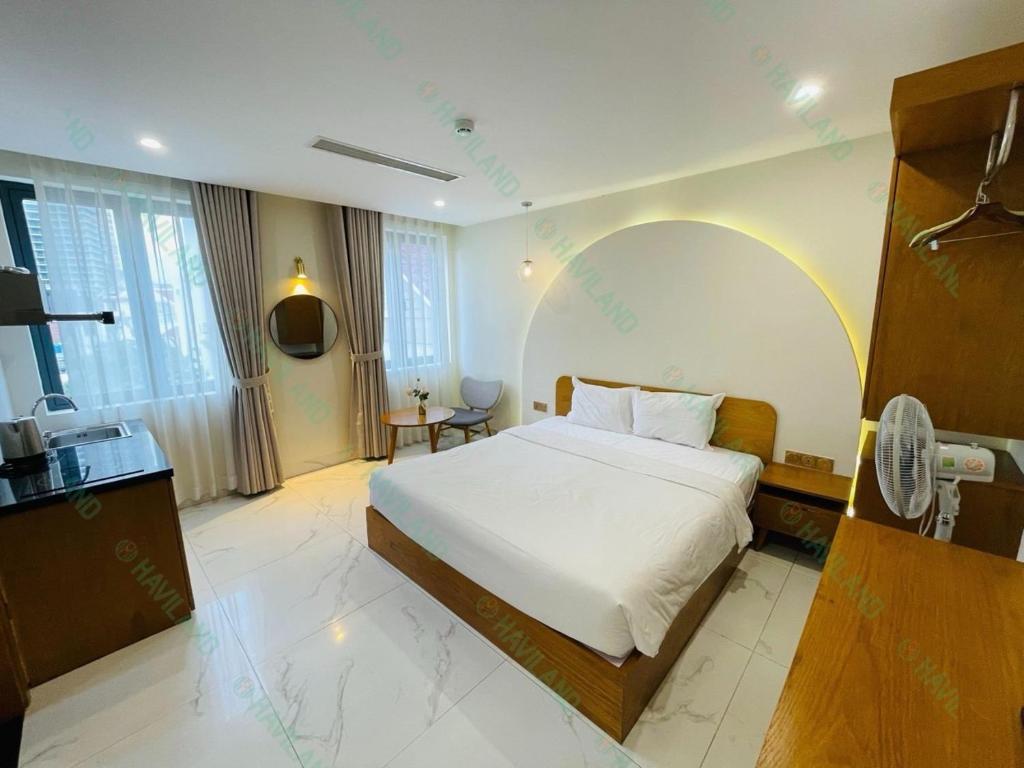 OYO 541 Maple Suite Hotel