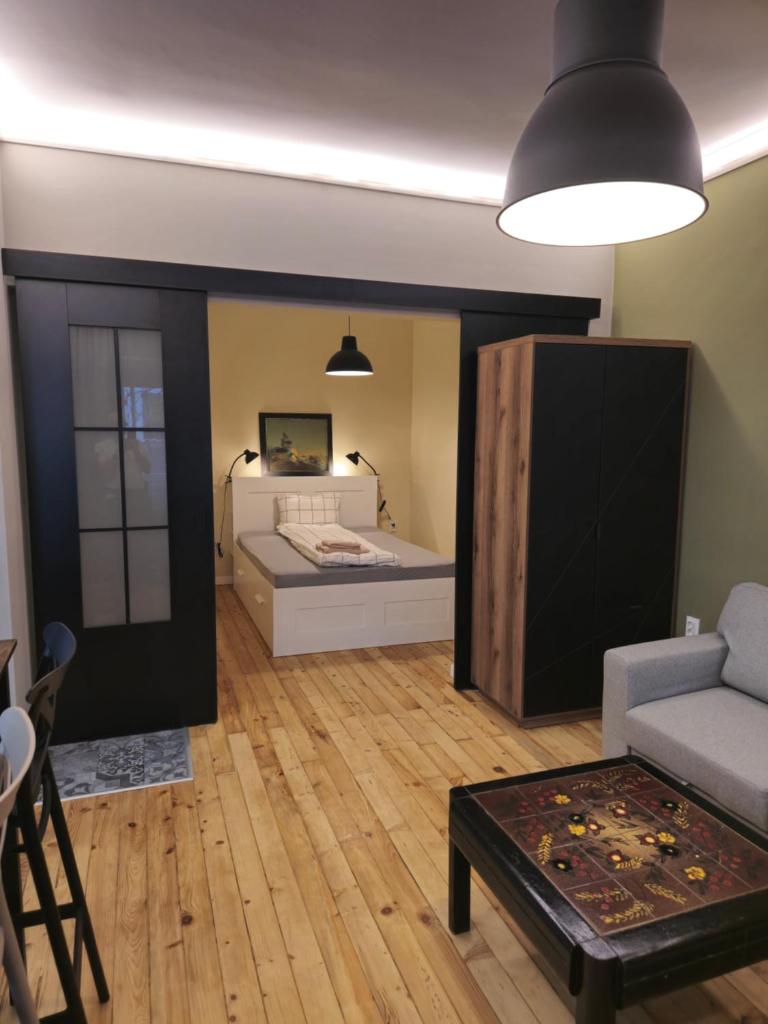 Тих апартамент до НДК, ВМА и Александровска болница- Quiet Center Apartment next to NDK, Sofia